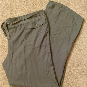 2X Women’s Loose Fit Pants Olive Green
